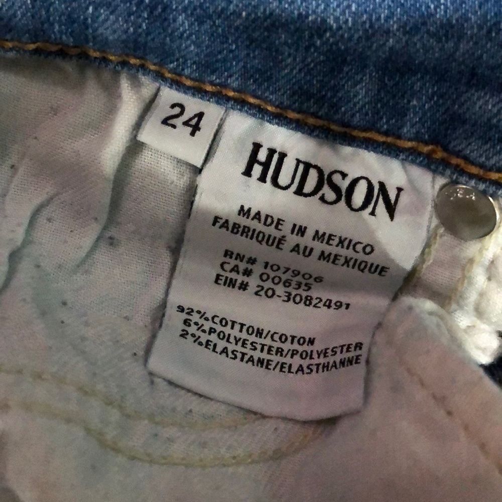 Jeans - Picture 2 of 3